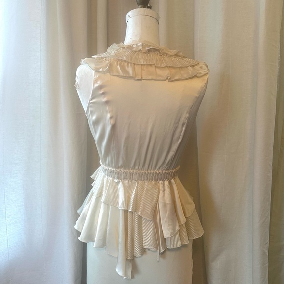 Bebe Ivory Cream Ruffled Satin Women's Top - Picture 6 of 12